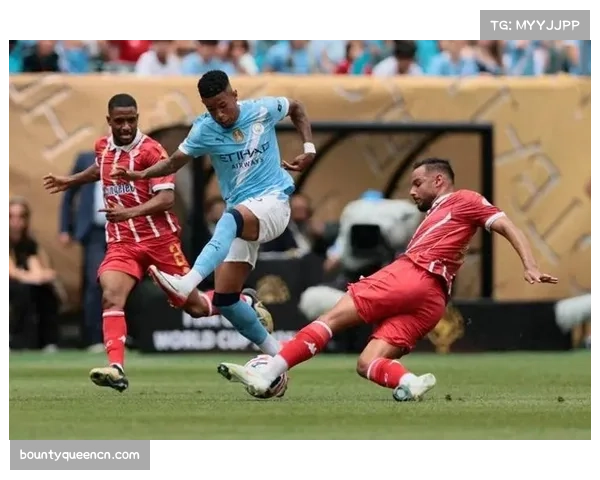 世俱杯经验为世界杯提供参考 场地条件与气候适应成关键课题 世俱杯经验为世界杯提供参考 场地条件与气候适应成关键课题